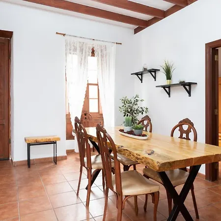 Casa Acero * غاراتْشيكو